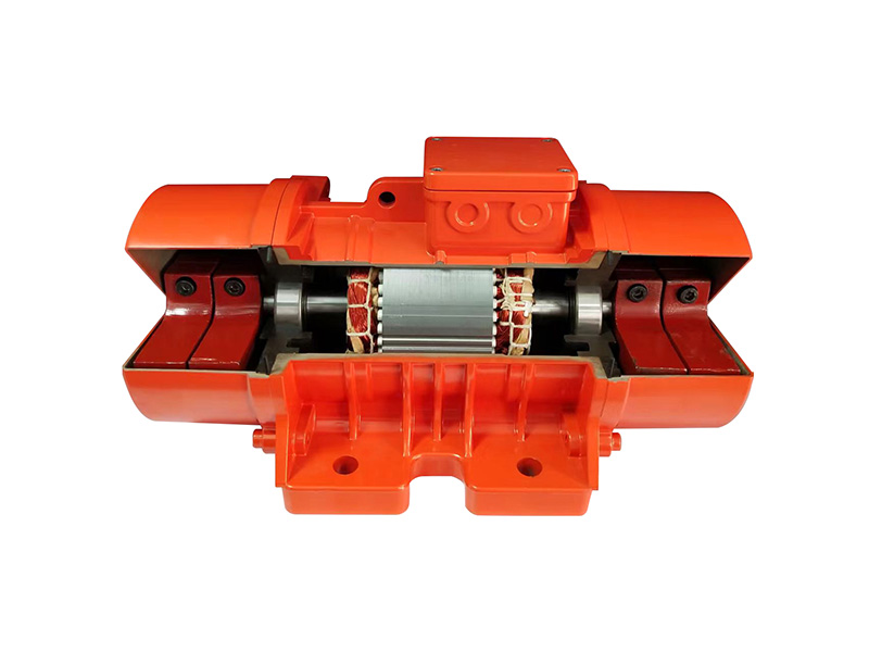 “炎炎夏日，振動電機為何會發(fā)熱？”——深圳欣佳宏振動電機廠家為您解密